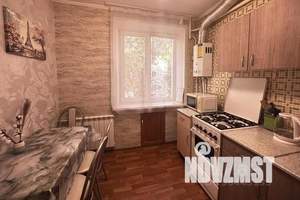 2-к квартира, посуточно, 50м2, 2/4 этаж