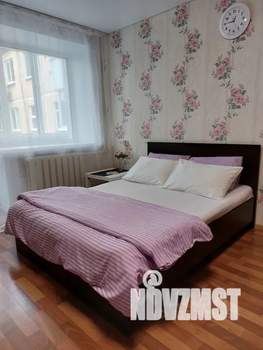 2-к квартира, посуточно, 52м2, 4/8 этаж