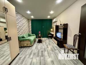 1-к квартира, посуточно, 35м2, 3/10 этаж