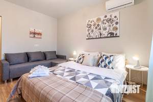 1-к квартира, посуточно, 43м2, 1/1 этаж