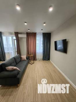 1-к квартира, посуточно, 36м2, 9/25 этаж