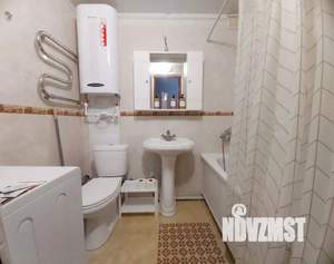 2-к квартира, посуточно, 50м2, 1/1 этаж