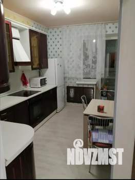 1-к квартира, посуточно, 37м2, 9/16 этаж