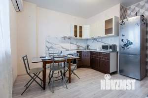 1-к квартира, посуточно, 46м2, 10/22 этаж