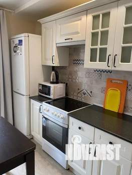 1-к квартира, посуточно, 40м2, 9/16 этаж