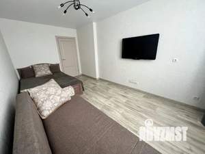 1-к квартира, посуточно, 35м2, 12/25 этаж