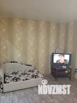 1-к квартира, посуточно, 33м2, 1/5 этаж