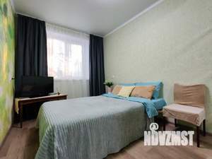 3-к квартира, посуточно, 57м2, 1/1 этаж