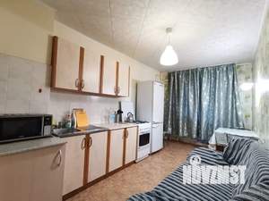 1-к квартира, посуточно, 46м2, 3/10 этаж