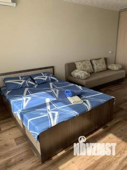 1-к квартира, посуточно, 40м2, 9/9 этаж