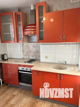 1-к квартира, посуточно, 40м2, 9/9 этаж