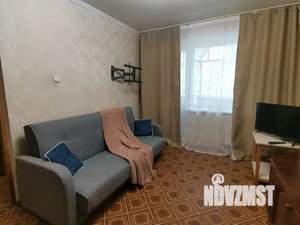 2-к квартира, посуточно, 49м2, 3/12 этаж