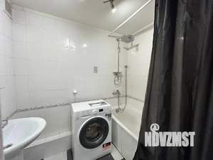 Студия квартира, посуточно, 32м2, 1/5 этаж