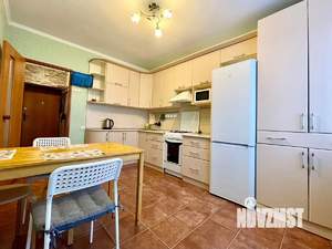 1-к квартира, посуточно, 35м2, 1/3 этаж