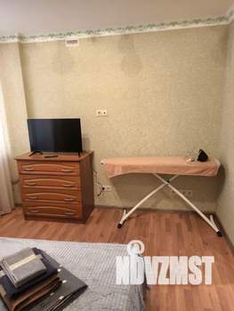 2-к квартира, посуточно, 64м2, 2/18 этаж