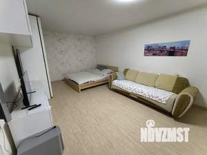 1-к квартира, посуточно, 40м2, 4/10 этаж