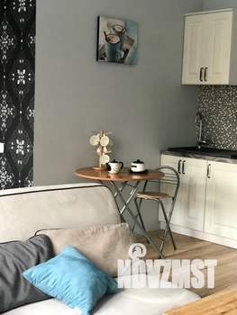 Студия квартира, посуточно, 30м2, 1/5 этаж