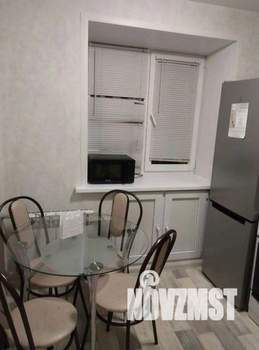 2-к квартира, посуточно, 42м2, 1/1 этаж