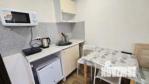 Студия квартира, посуточно, 16м2, 1/18 этаж