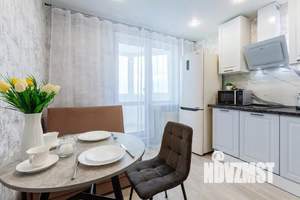 1-к квартира, посуточно, 42м2, 1/1 этаж