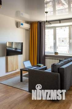 Студия квартира, посуточно, 34м2, 8/9 этаж