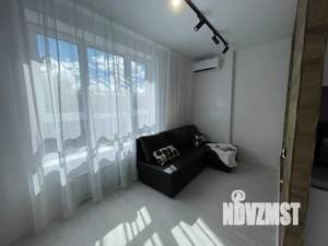 Студия квартира, посуточно, 35м2, 3/21 этаж