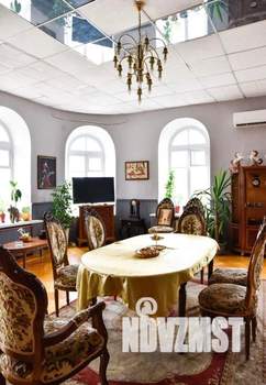 1-к квартира, посуточно, 210м2, 1/1 этаж