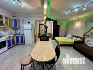 Студия квартира, посуточно, 30м2, 3/3 этаж