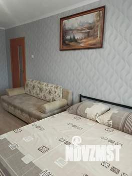 1-к квартира, посуточно, 30м2, 4/9 этаж
