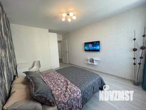 1-к квартира, посуточно, 40м2, 21/25 этаж