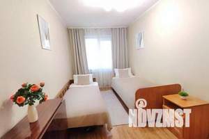 3-к квартира, посуточно, 56м2, 4/5 этаж