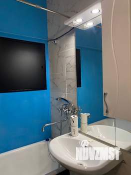 1-к квартира, посуточно, 42м2, 1/2 этаж