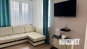 1-к квартира, посуточно, 42м2, 7/25 этаж