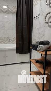 1-к квартира, посуточно, 39м2, 8/10 этаж