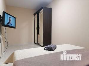 1-к квартира, посуточно, 63м2, 1/1 этаж