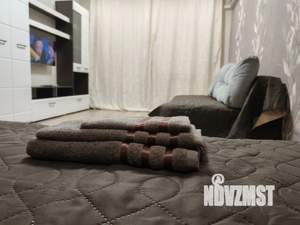 1-к квартира, посуточно, 37м2, 16/16 этаж
