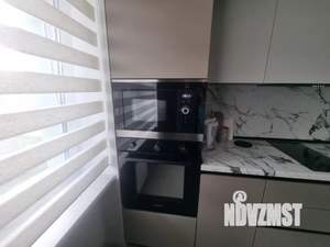 1-к квартира, посуточно, 40м2, 7/25 этаж