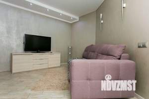 1-к квартира, посуточно, 54м2, 1/1 этаж