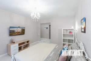 1-к квартира, посуточно, 38м2, 7/10 этаж