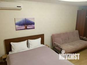 1-к квартира, посуточно, 37м2, 1/10 этаж