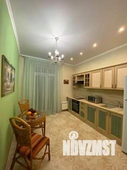 1-к квартира, посуточно, 44м2, 1/1 этаж