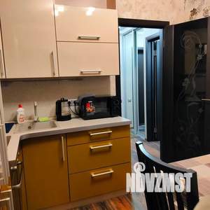 1-к квартира, посуточно, 35м2, 3/3 этаж