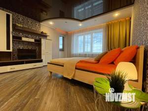 1-к квартира, посуточно, 50м2, 1/1 этаж