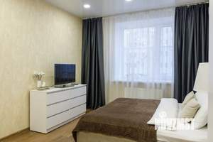 1-к квартира, посуточно, 45м2, 7/18 этаж