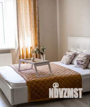 2-к квартира, посуточно, 60м2, 23/27 этаж
