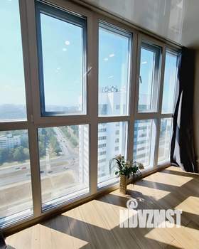 Студия квартира, посуточно, 46м2, 20/24 этаж