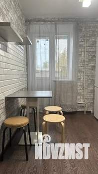 1-к квартира, посуточно, 40м2, 8/9 этаж