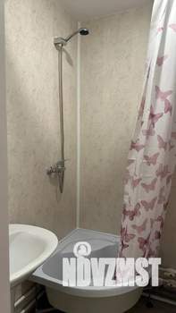 Студия квартира, посуточно, 25м2, 1/3 этаж