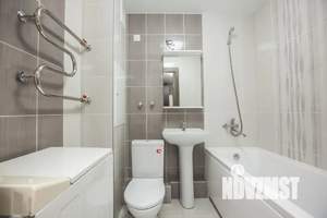 1-к квартира, посуточно, 50м2, 9/25 этаж