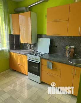 1-к квартира, посуточно, 32м2, 3/3 этаж